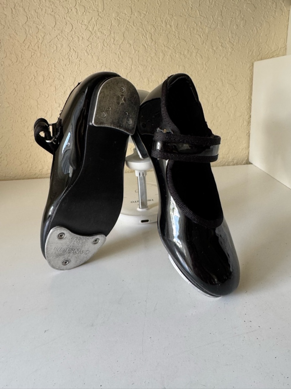 Danskin Black Tap Dance Shoes, 10 🦋 - Picture 3 of 6